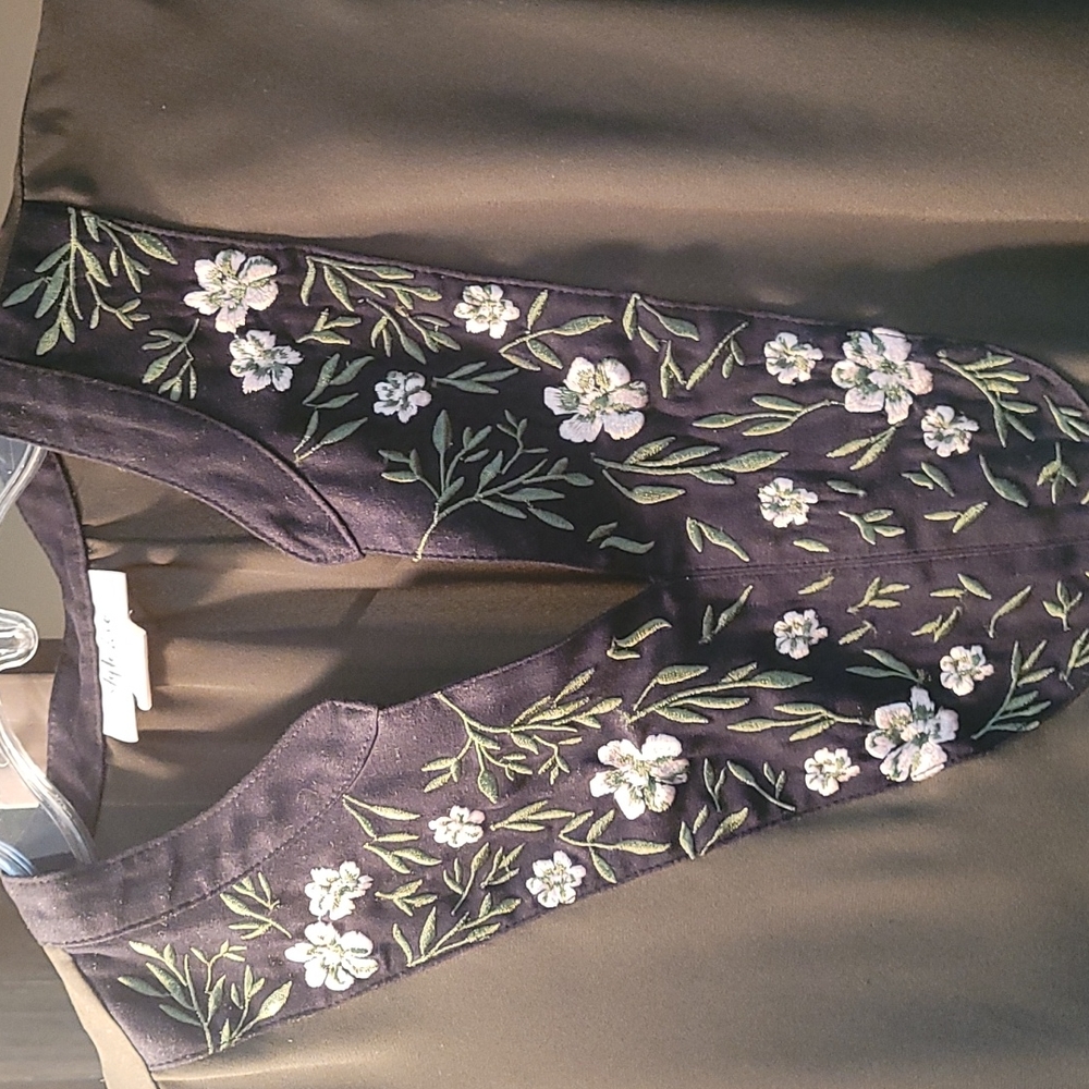 Blouse - Picture 2 of 2
